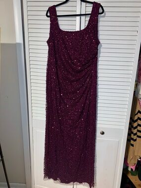 Adrianna Papell Plus Size Women’s NWT Sleeveless Beaded Gown